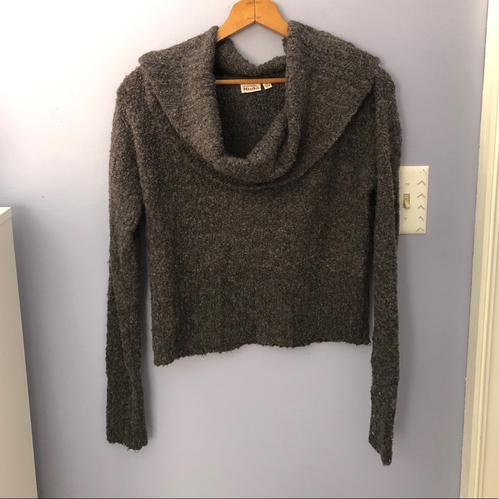 🦋Cowl neck sweater🦋